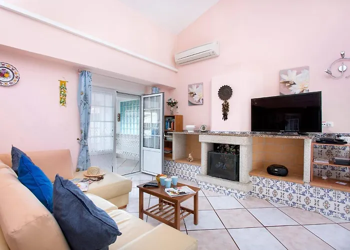 Rocchi By * 알부페이라